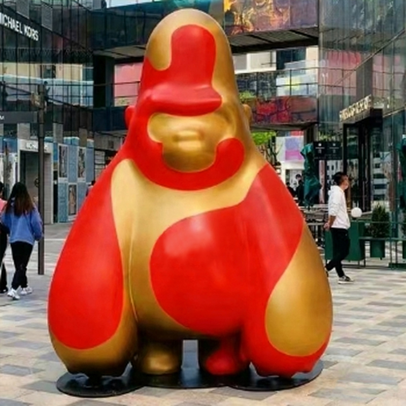 Currus Fibreglass Felis Sculpture