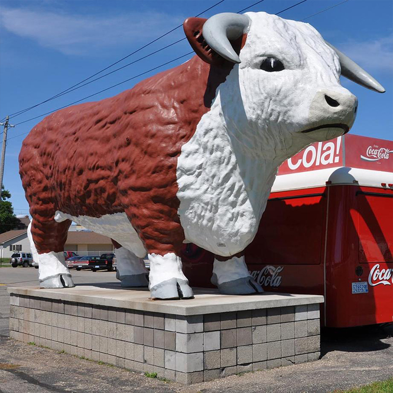 Flower Giant Fibreglass Vacca Sculptura